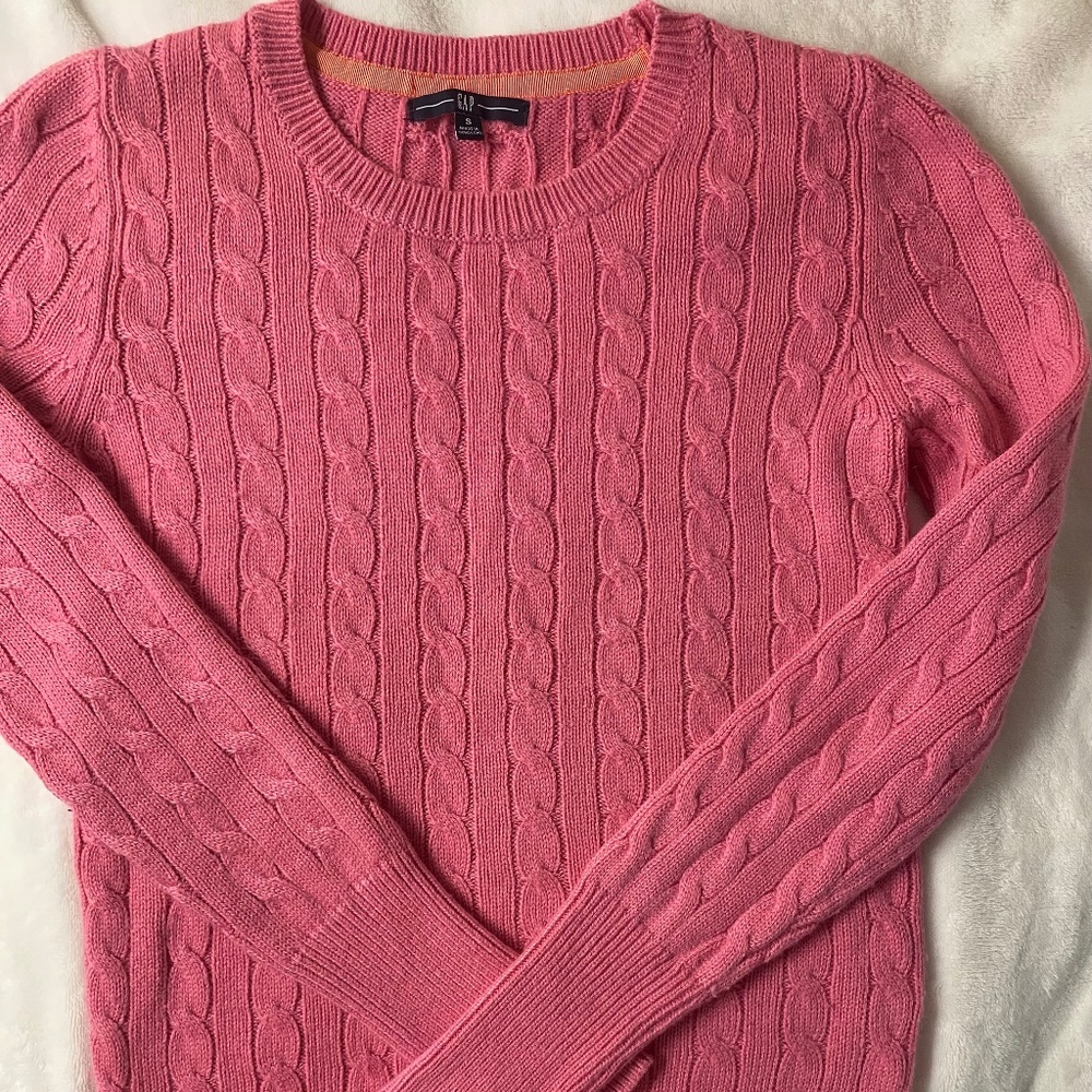 Pink GAP cable knit sweater
